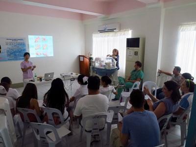Projects Abroad Medicine & Healthcare interns listen to a talk given by another intern at a placement in the Philippines, Southeast Asia. Projects Abroad Medicine & Healthcare interns listen to a talk given by another intern at a placement in the Philippines, Southeast Asia.
